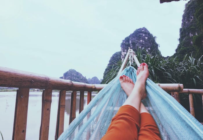 Woman's Legs, Laying in Hammock Mountains